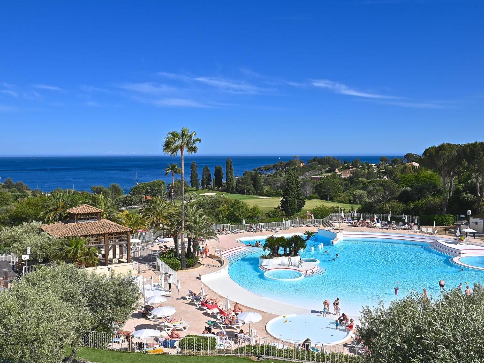 Apartment Village Cap Esterel - L'Esquinade-97 By Interhome Сен-Рафаель Екстер'єр фото