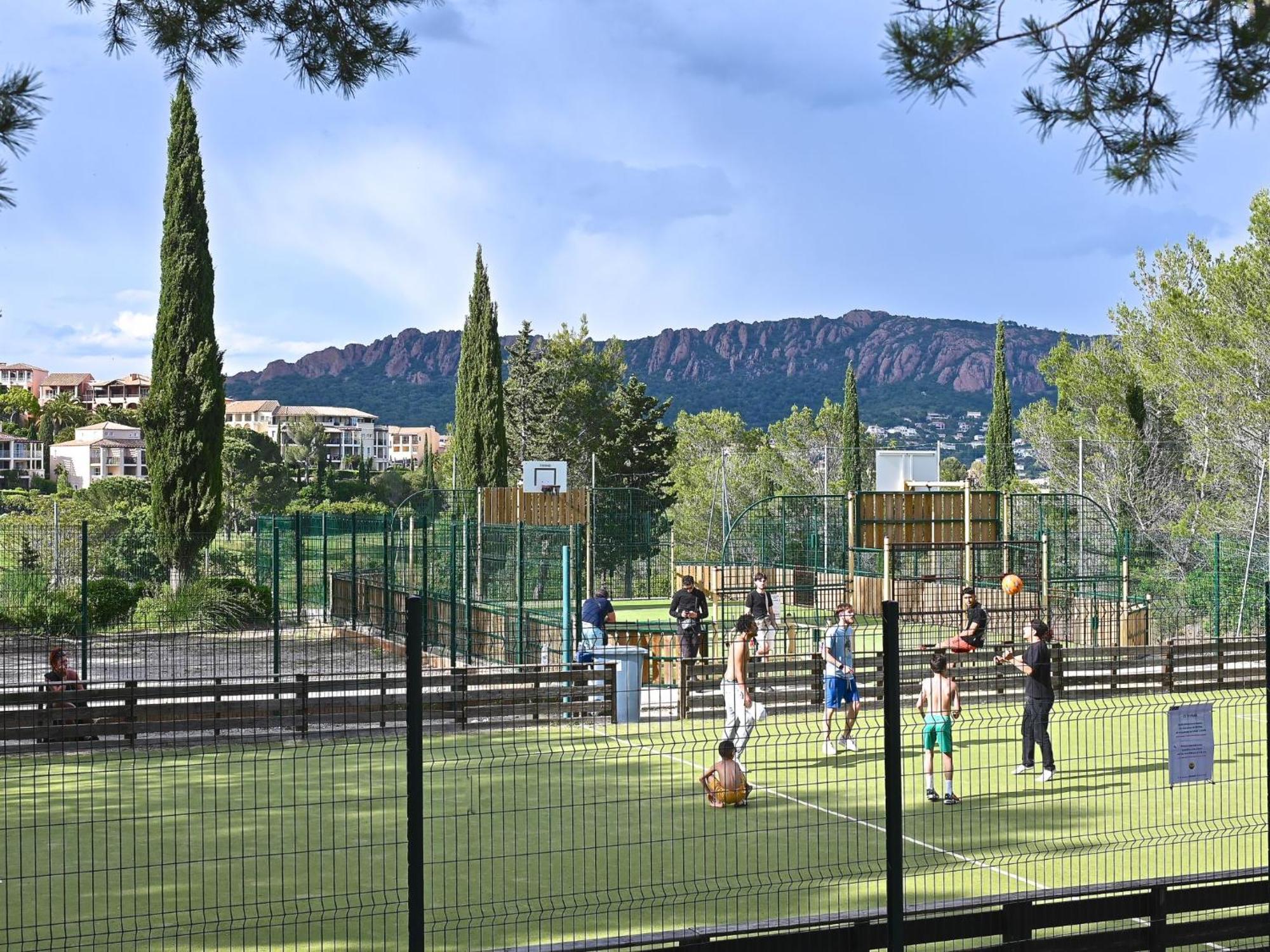 Apartment Village Cap Esterel - L'Esquinade-97 By Interhome Сен-Рафаель Екстер'єр фото
